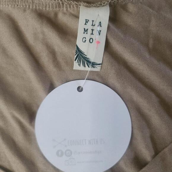 Flamingo Tan V-Neck T-Shirt - Size M - NWT - Picture 2 of 5
